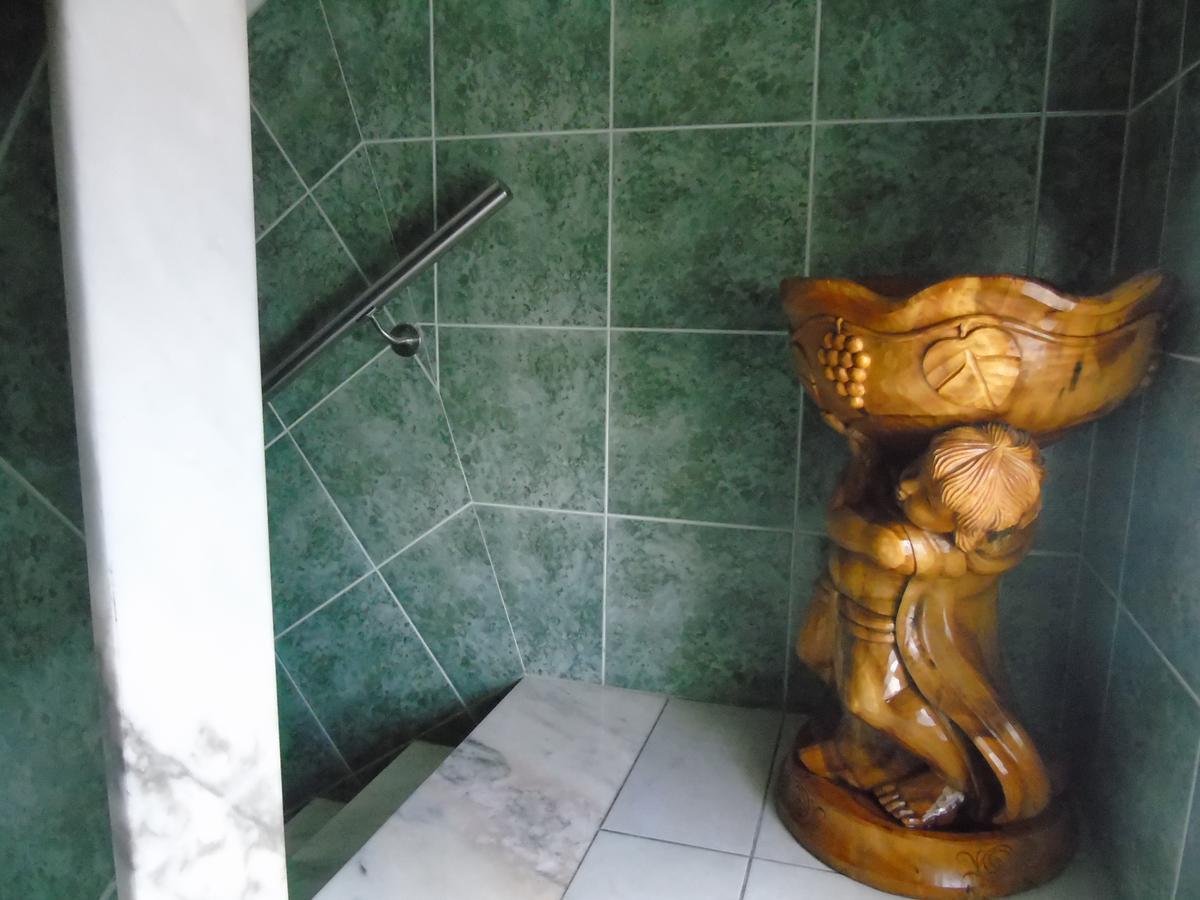 Lagos Guests B&B Экстерьер фото