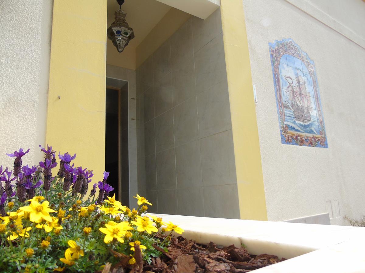 Lagos Guests B&B Экстерьер фото